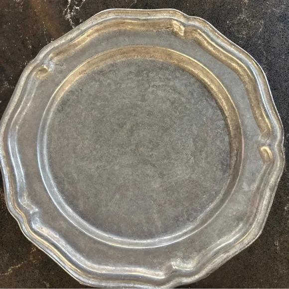 Set Of 4 Bread Plates Crown Castle Ltd USA Queen Anne Design 6 1/4” - Picture 5 of 13